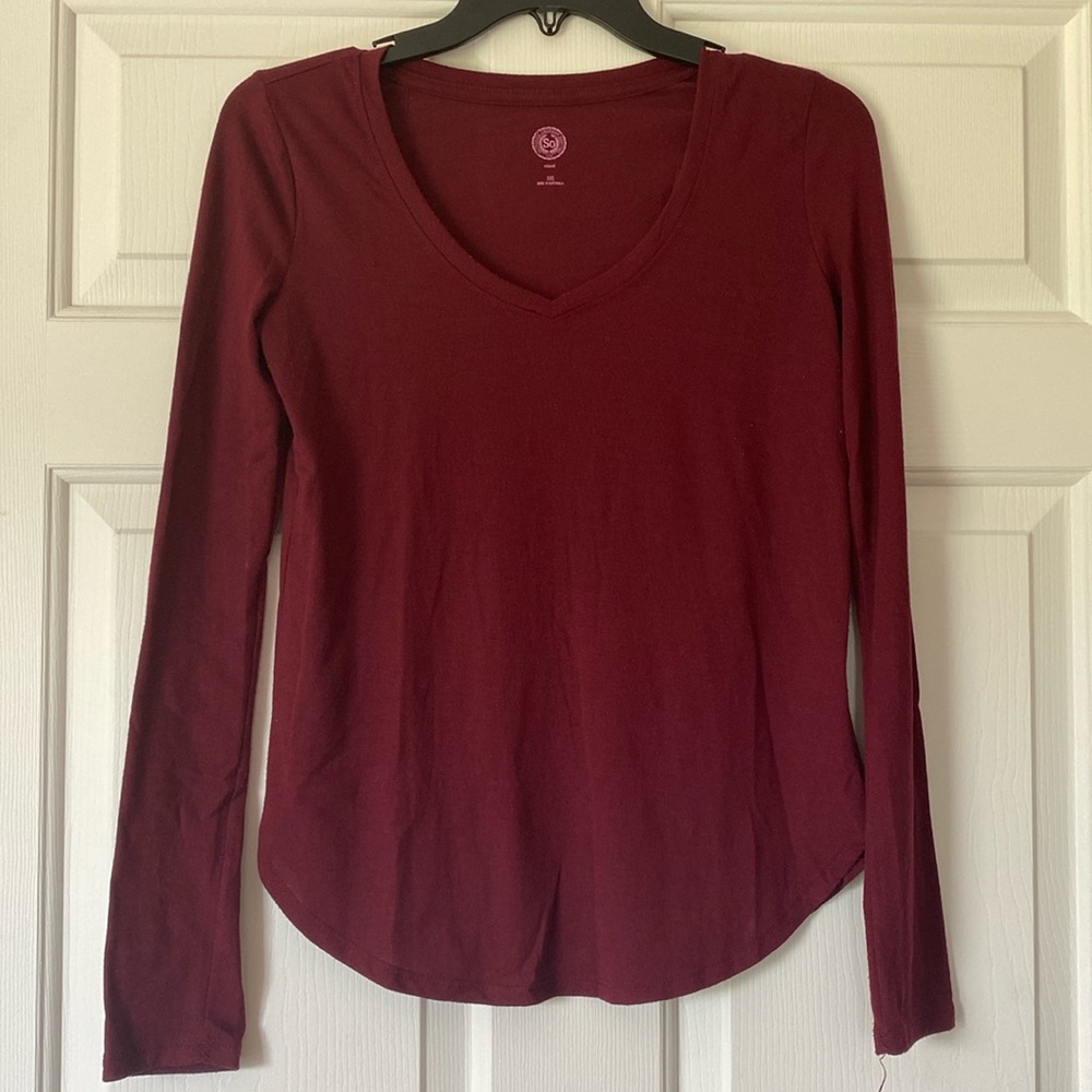 SO brand long sleeve shirt, size XXS
